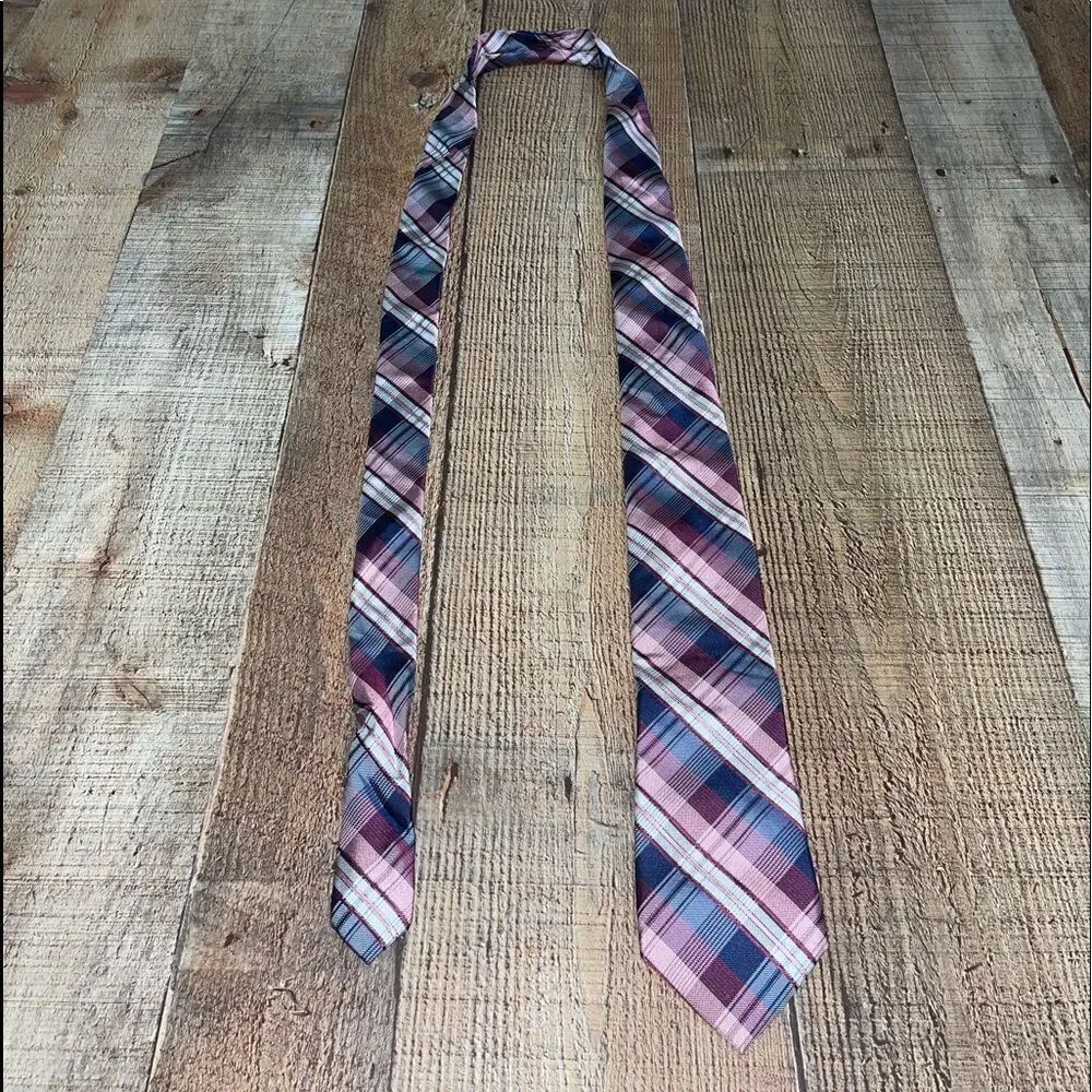 Michael Kors plaid tie